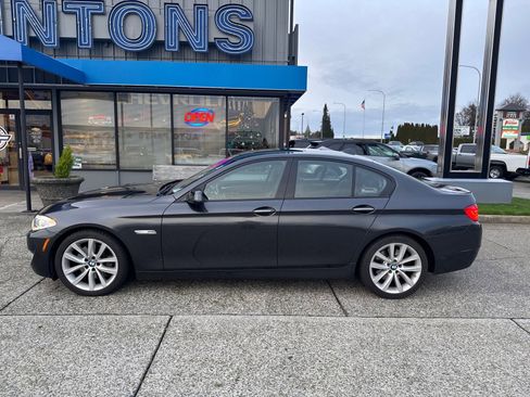 Used 2011 BMW 535i Sedan RWD image 2