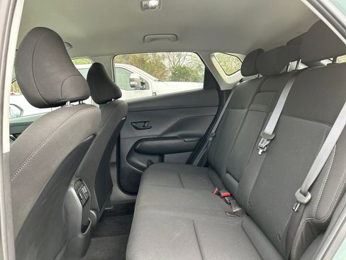 Used 2025 Hyundai Kona SEL image 13