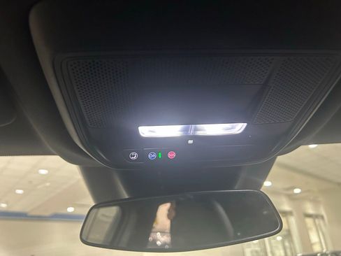 Used 2024 Chevrolet Equinox EV LT image 18