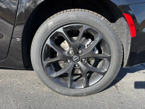 New 2026 Chrysler Pacifica Limited w/ S Appearance Package image 10