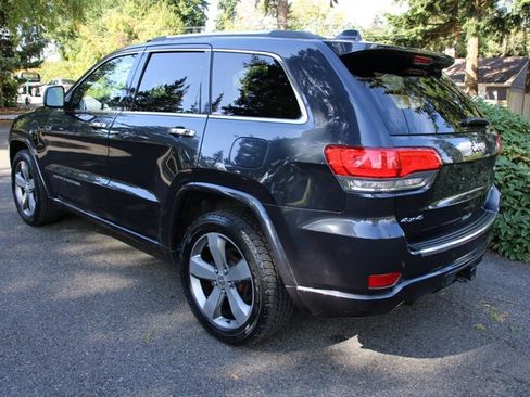 Used 2014 Jeep Grand Cherokee Overland w/ Advanced Technology Group image 4