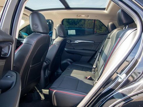 Used 2023 Buick Envision Essence w/ Sport Touring Package AWD/4WD image 9