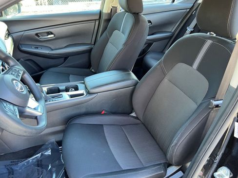 Used 2024 Nissan Sentra SV image 30