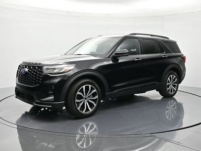 Certified 2025 Ford Explorer ST-Line w/ Premium Package