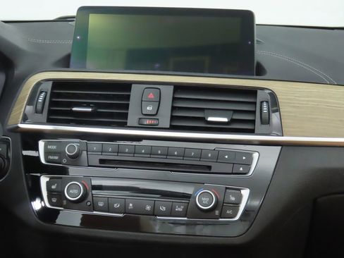 Used 2018 BMW 230i Convertible image 22