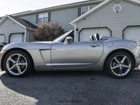 Used 2008 Saturn Sky Red Line RWD image 3