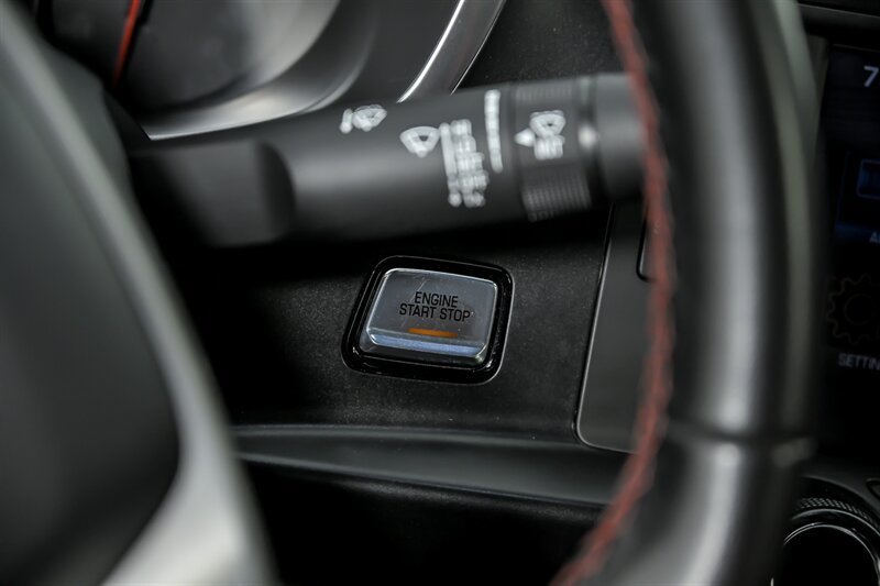 Used 2016 Chevrolet Corvette Z06 w/ 3LZ Preferred Equipment Group RWD image 27