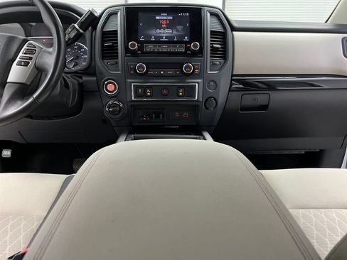 Used 2024 Nissan Titan SV w/ SV Convenience Package AWD/4WD image 42