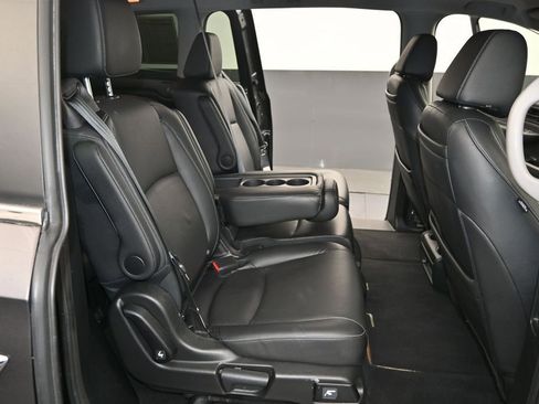 Used 2023 Honda Odyssey Touring image 30