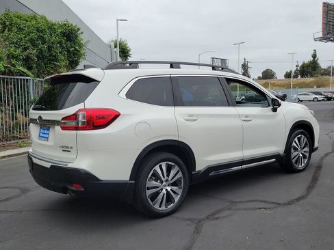 Used 2021 Subaru Ascent Limited w/ Technology Package AWD/4WD image 5