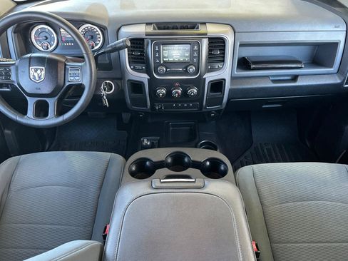 Used 2014 RAM 2500 Tradesman w/ Chrome Appearance Group AWD/4WD image 13