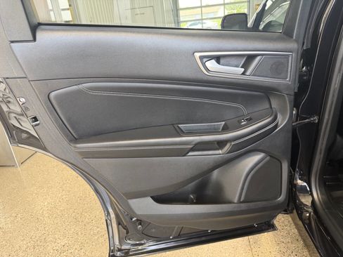Used 2023 Ford Edge Titanium w/ Cargo Accessory Package AWD/4WD image 24