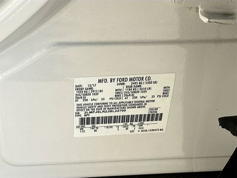 Used 2018 Lincoln MKX Reserve w/ Lincoln MKX Climate Package image 33