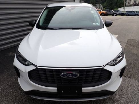 Certified 2025 Ford Escape Active w/ Cold Weather Package AWD/4WD image 12