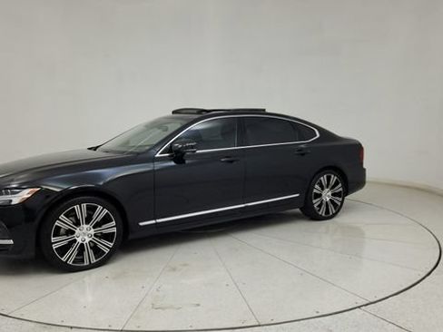Used 2023 Volvo S90 B6 Plus AWD/4WD image 5