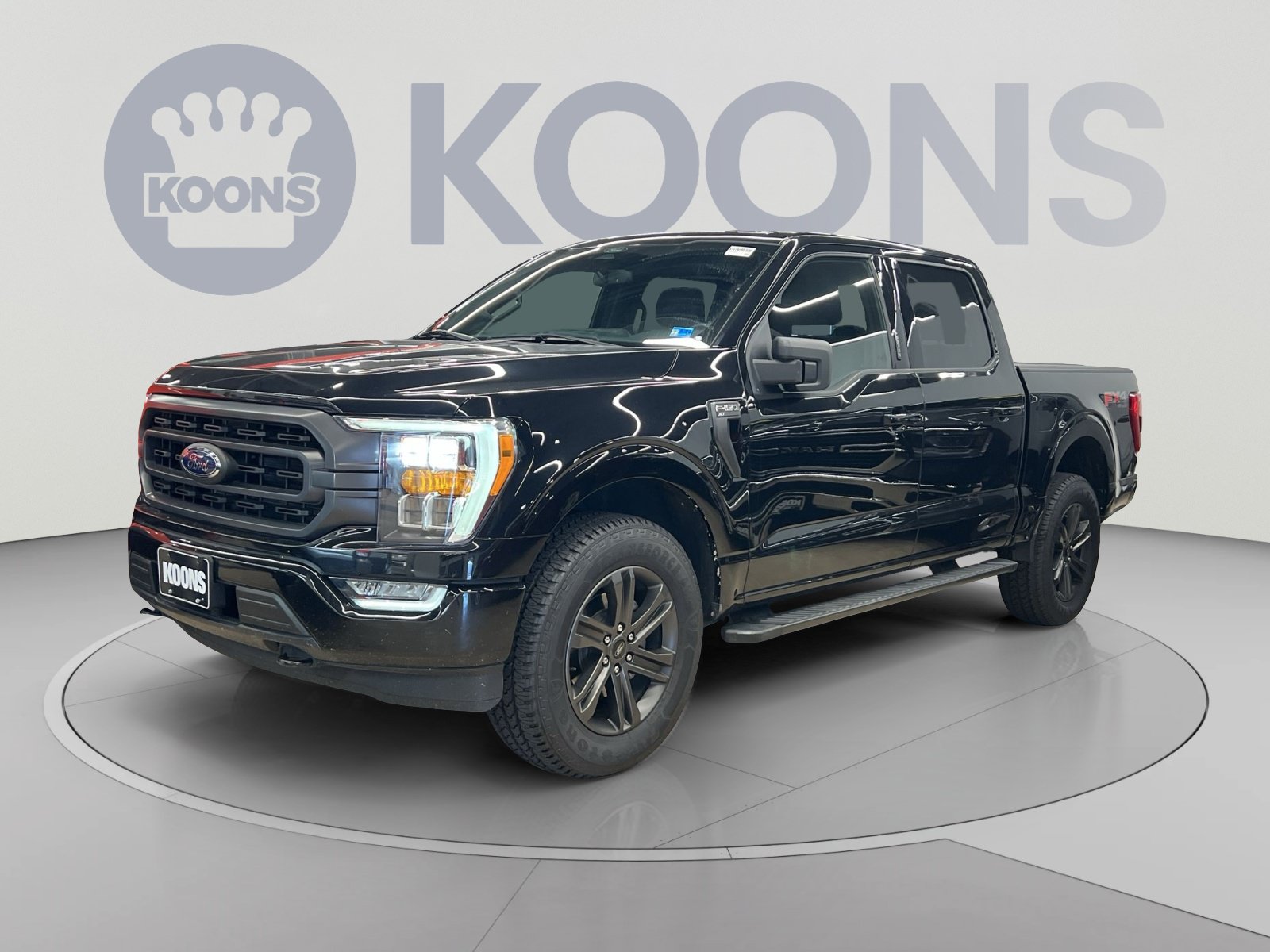 Used 2022 Ford F150 XLT w/ Equipment Group 302A High AWD/4WD image 1