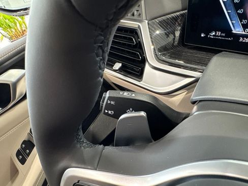 New 2026 BMW X5 xDrive50e w/ Executive Package AWD/4WD image 22