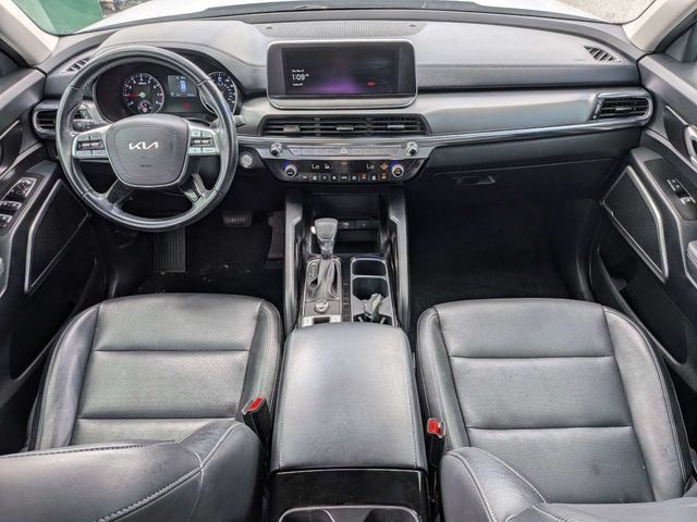 Used 2022 Kia Telluride LX FWD image 13