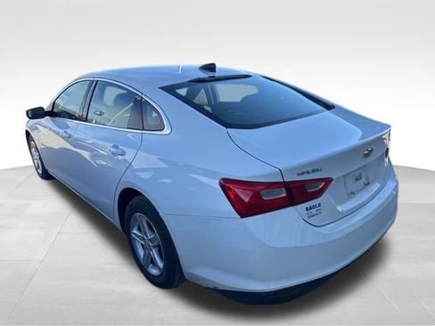 Used 2023 Chevrolet Malibu LS image 6
