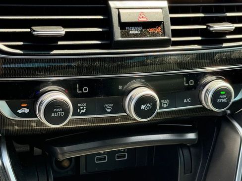 Used 2022 Honda Accord Sport image 18