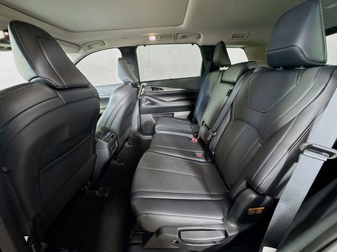 Certified 2026 INFINITI QX60 Luxe w/ Family Package image 31