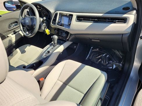 Used 2019 Honda HR-V LX image 15