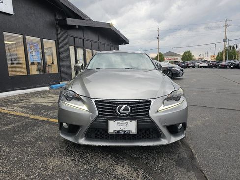 Used 2014 Lexus IS 250 w/ Premium Package RWD image 2