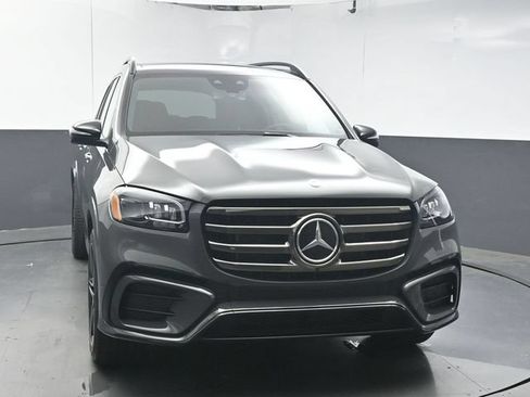 Used 2026 Mercedes-Benz GLS 450 4MATIC image 3