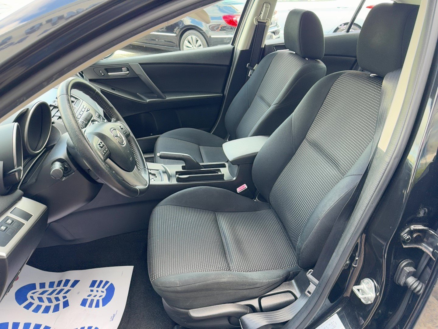 Used 2013 MAZDA MAZDA3 i Touring FWD image 5