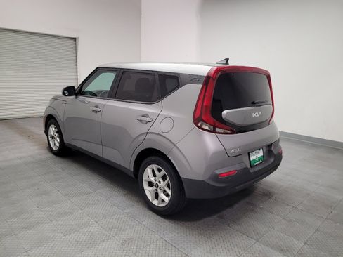 Used 2022 Kia Soul LX w/ Technology Package FWD image 5