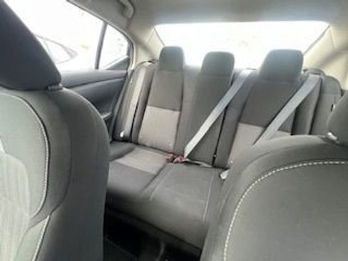 Used 2025 Nissan Sentra SV image 12