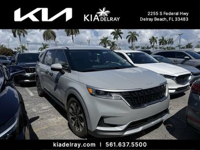 Certified 2024 Kia Carnival EX