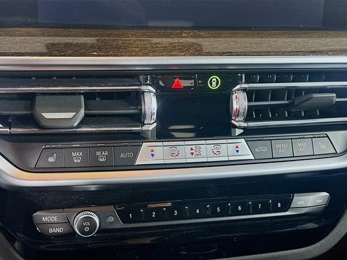 Used 2024 BMW X3 sDrive30i w/ Convenience Package image 24