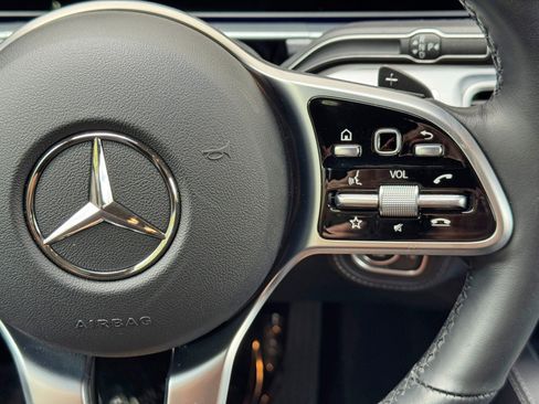 Used 2023 Mercedes-Benz GLS 450 4MATIC image 24