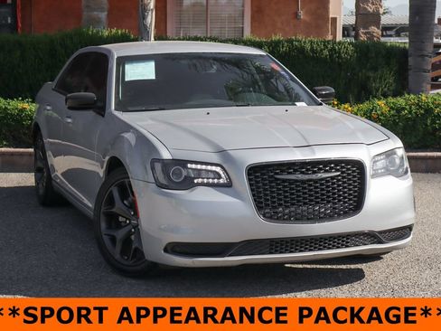 Used 2023 Chrysler 300 Touring w/ Sport Appearance Package RWD image 2