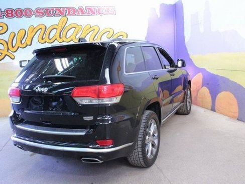 Used 2019 Jeep Grand Cherokee Summit image 5