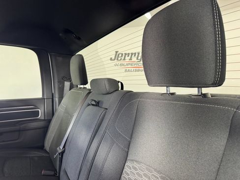 Used 2025 RAM 2500 Big Horn AWD/4WD image 11