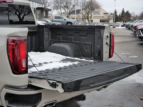 New 2026 GMC Sierra 1500 Denali w/ Denali Reserve Package AWD/4WD image 6