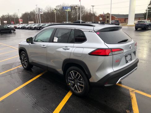 New 2026 Toyota Corolla Cross XLE image 6