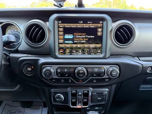 Used 2023 Jeep Wrangler Unlimited Sport w/ Sun And Sound Package AWD/4WD image 18