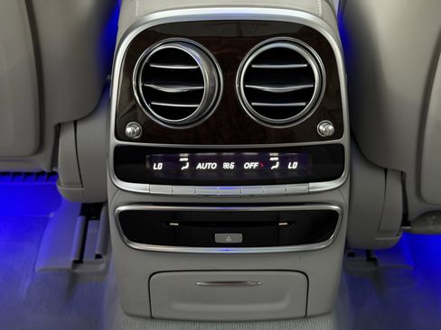 Used 2015 Mercedes-Benz S 600 image 54