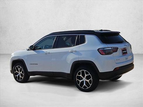 Used 2024 Jeep Compass Limited AWD/4WD image 14