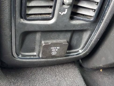 Used 2021 Jeep Grand Cherokee Altitude AWD/4WD image 12