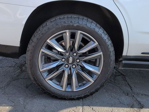 Certified 2023 Cadillac Escalade Sport w/ Touring Package image 13