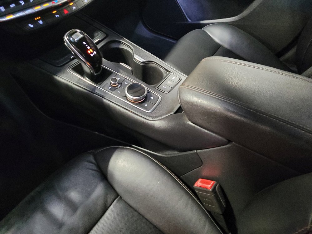 Used 2020 Cadillac XT4 Sport w/ LPO, Midnight Sport Package FWD image 26