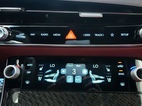 New 2026 Genesis GV70 3.5T Sport Prestige AWD/4WD image 37