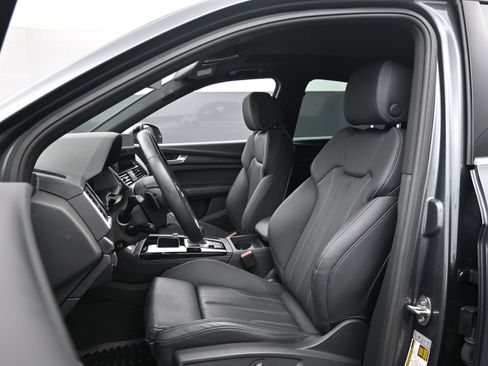 Used 2024 Audi Q5 2.0T Premium Plus w/ Premium Plus Package image 18