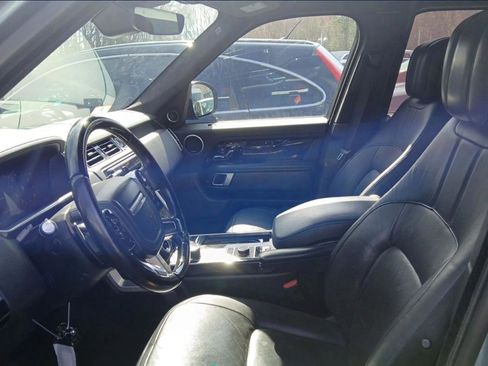 Used 2018 Land Rover Range Rover Long Wheelbase Supercharged image 2