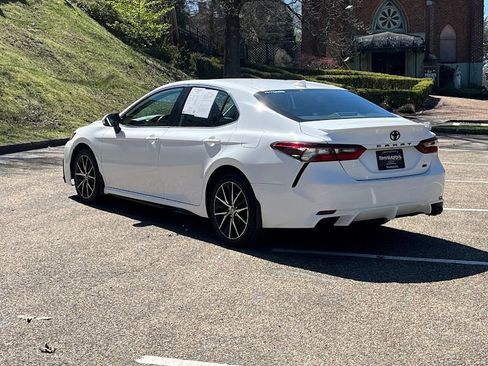 Used 2023 Toyota Camry SE FWD image 22