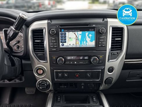 Used 2017 Nissan Titan SV AWD/4WD image 6